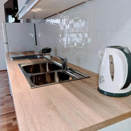 Eden Apartment