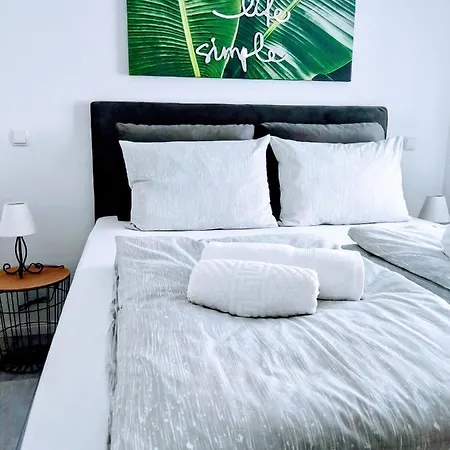 Apartment Eden